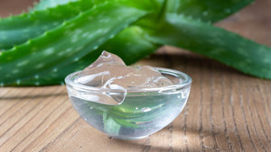 Aloe Vera Gel Before or After Sunscreen For Sunburns?